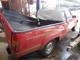 1984 TOYOTA TRUCK DLX RED EXTD CAB 2.4L MT 2WD Z18423